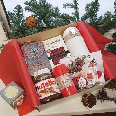 Новогодний подарочный набор с термокружкой