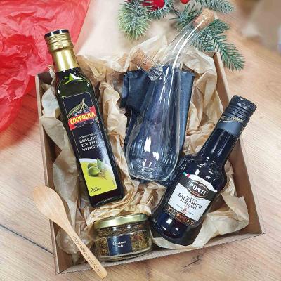 Подарочный набор для кухни с бутылкой для масла и уксуса