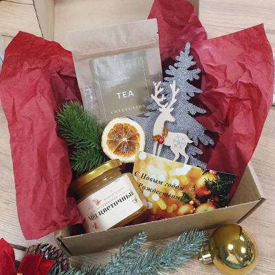 Новогодний подарочный набор чая с мёдом 