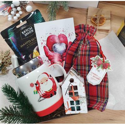 Подарочный набор с новогодней кружкой и кофе 