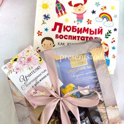 Подарочный набор сладостей  