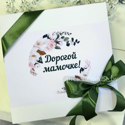 Подарочный набор маме с чаем, вареньем и свечой