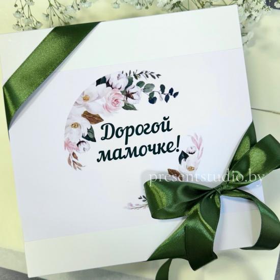 Подарочный набор маме с чаем, вареньем и свечой