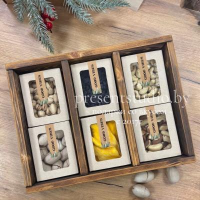 Набор орехов и сухофруктов премиум в деревянном ящике