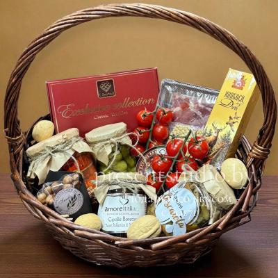 Корзина закусочная с колбасой из дичи